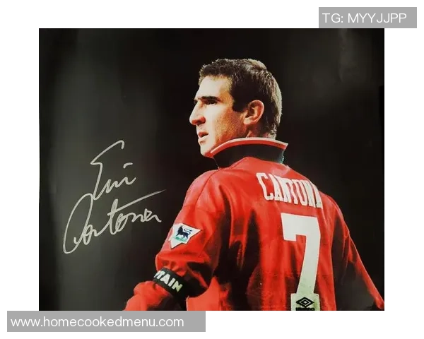 足球球星腰带设计风潮引领时尚潮流成为运动与日常穿搭的新亮点